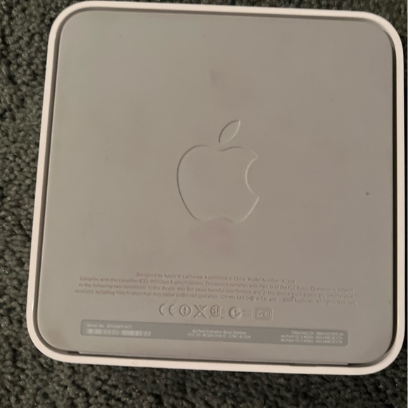 VINTAGE APPLE EXTREME ROUTER & MODEM - Picture 3 of 9